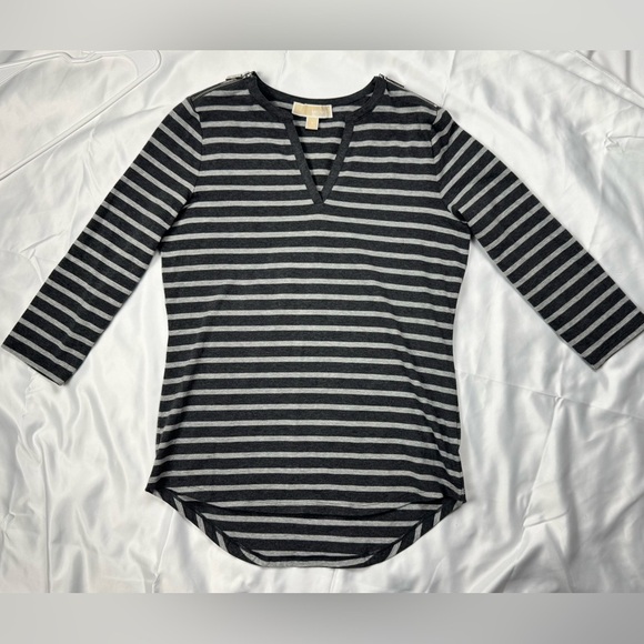 Michael Kors Dark & Light Grey Striped Quarter Sleeve Shirt SM - Silver Zippers - Picture 1 of 16